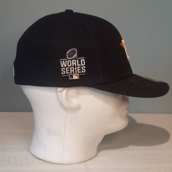 Black New Era Houston Astros Hat - Picture 2 of 5